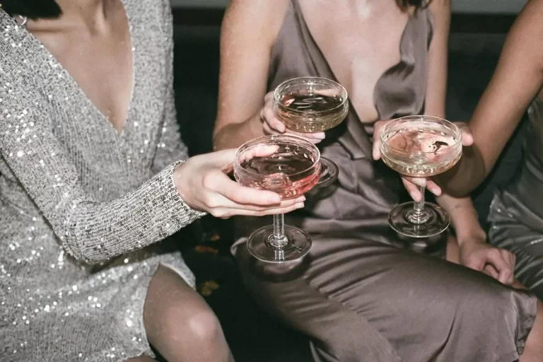 Fun Ideas for an Unforgettable Girls’ Night Out